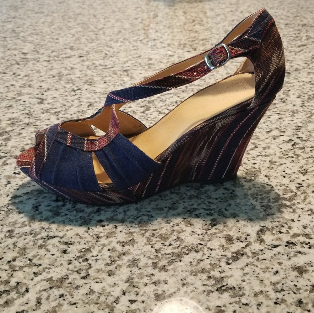 Guatemalan Mayan print wedges